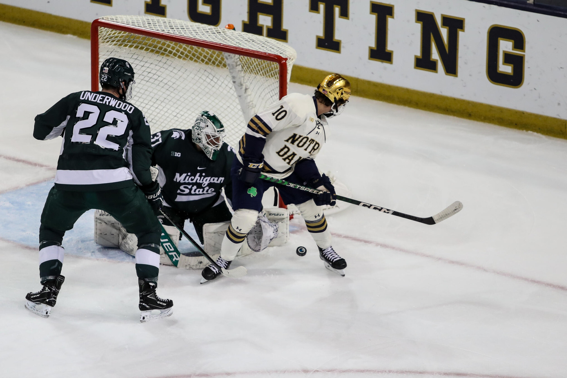 Irish Trek North For First Half Finale At Michigan State Irish Trek North For First Half Finale At Michigan State