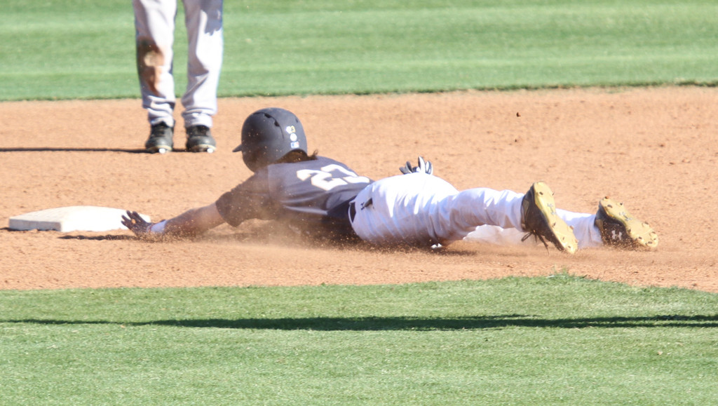 Notre Dame 8, Villanova 1