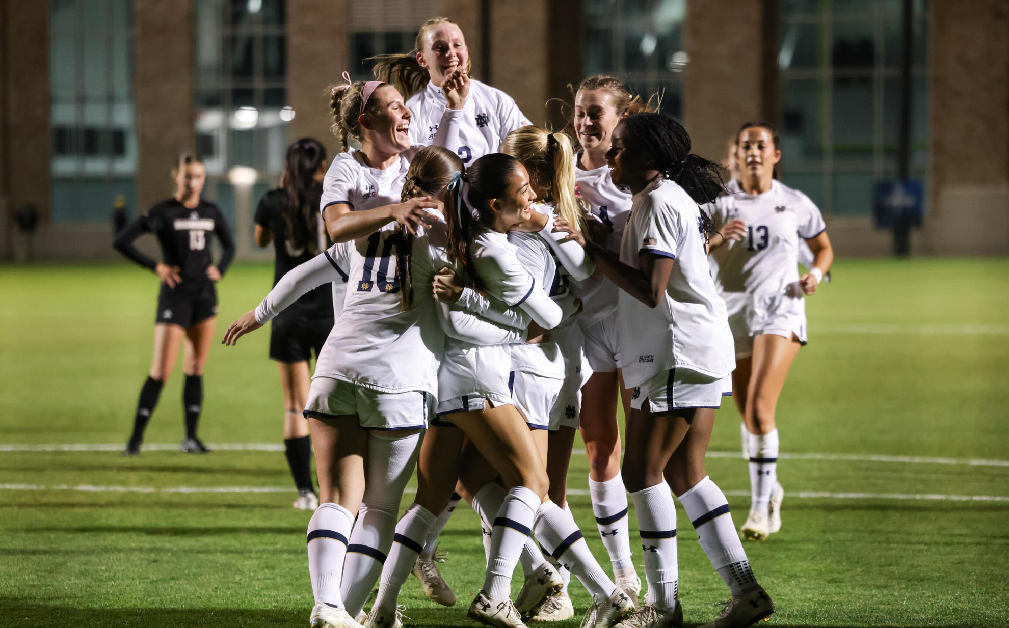Moving On: #4 Irish Dominate Milwaukee 5-1 In NCAA First Round Win Moving On: #4 Irish Dominate Milwaukee 5-1 In NCAA First Round Win