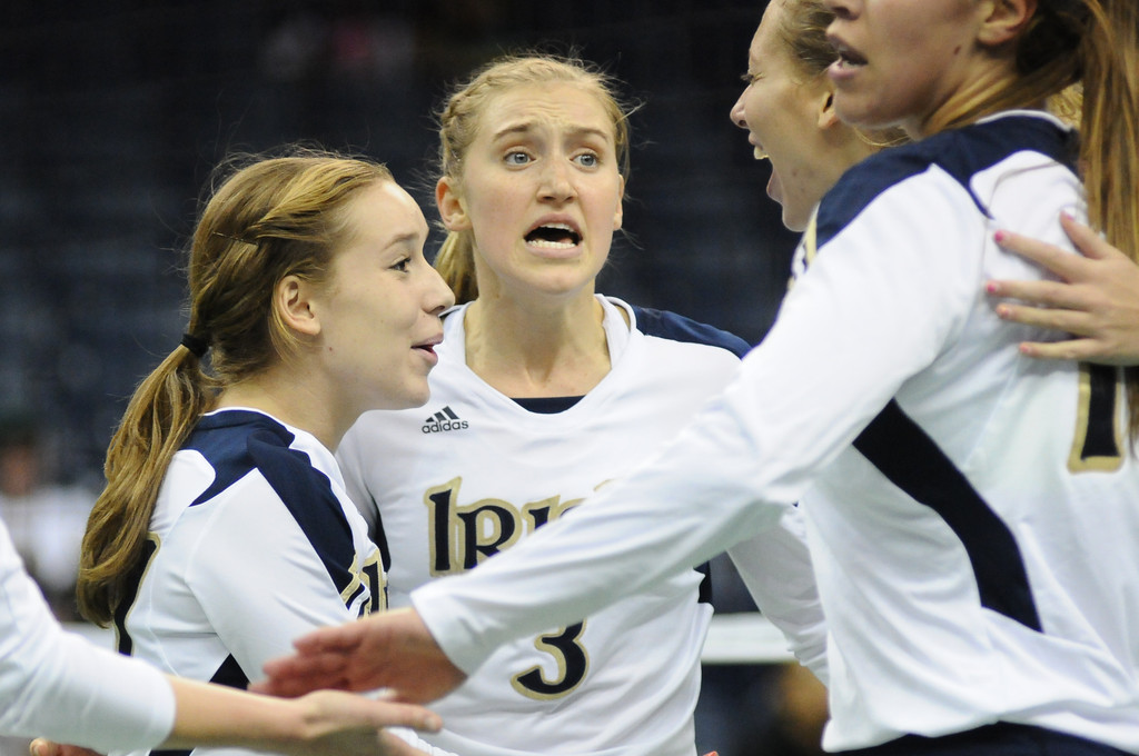 Notre Dame Women's Volleyball vs Syacuse 09-30-2012 Win (3-0)