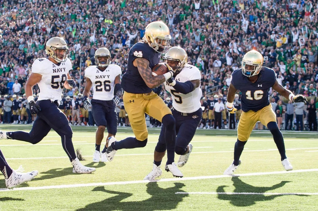 #15 Irish Surge Past Navy 41-24 #15 Irish Surge Past Navy 41-24