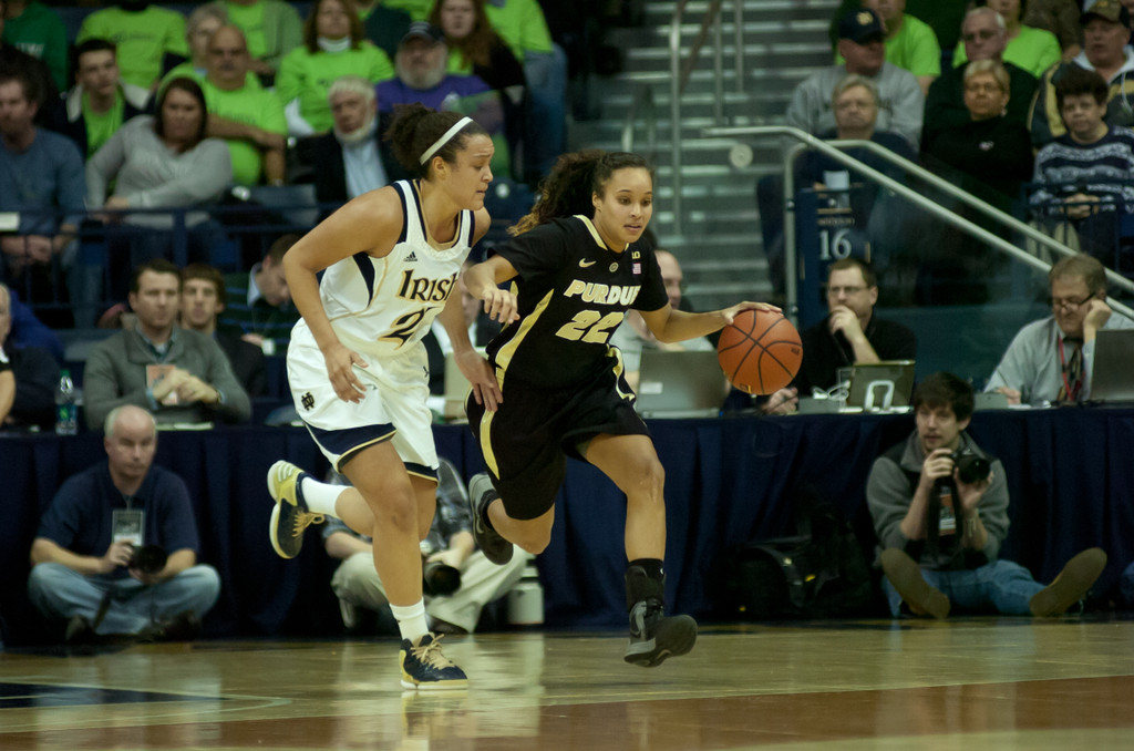 Notre Dame Women's Basketball powers over Purdue on 12-29-12
