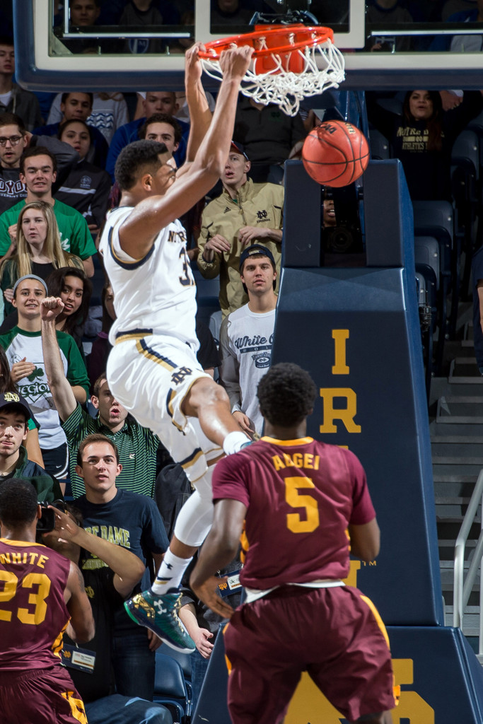 Notre Dame, 81 vs. Loyola Chicago, 61