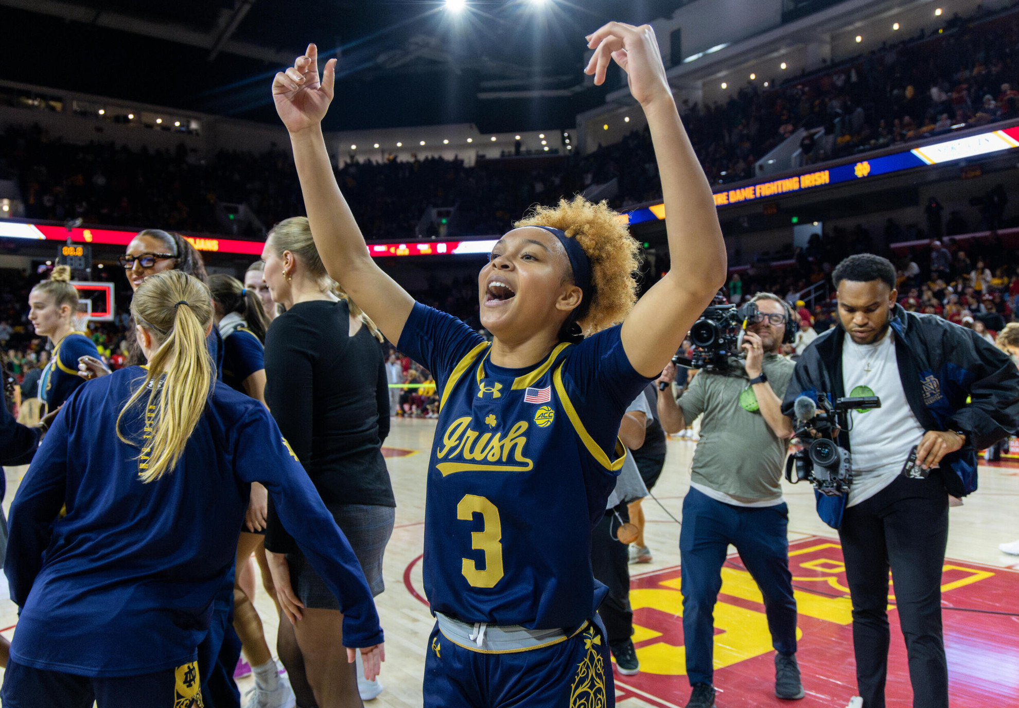 Hidalgo Picks Up AP And USBWA Weekly National Honors Hidalgo Picks Up AP And USBWA Weekly National Honors