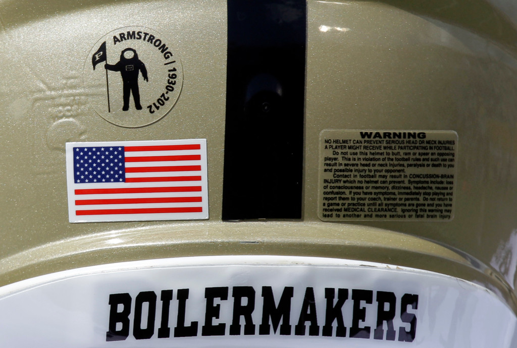 Brindza Kicks No. 22 Notre Dame Past Purdue 20-17 (AP)