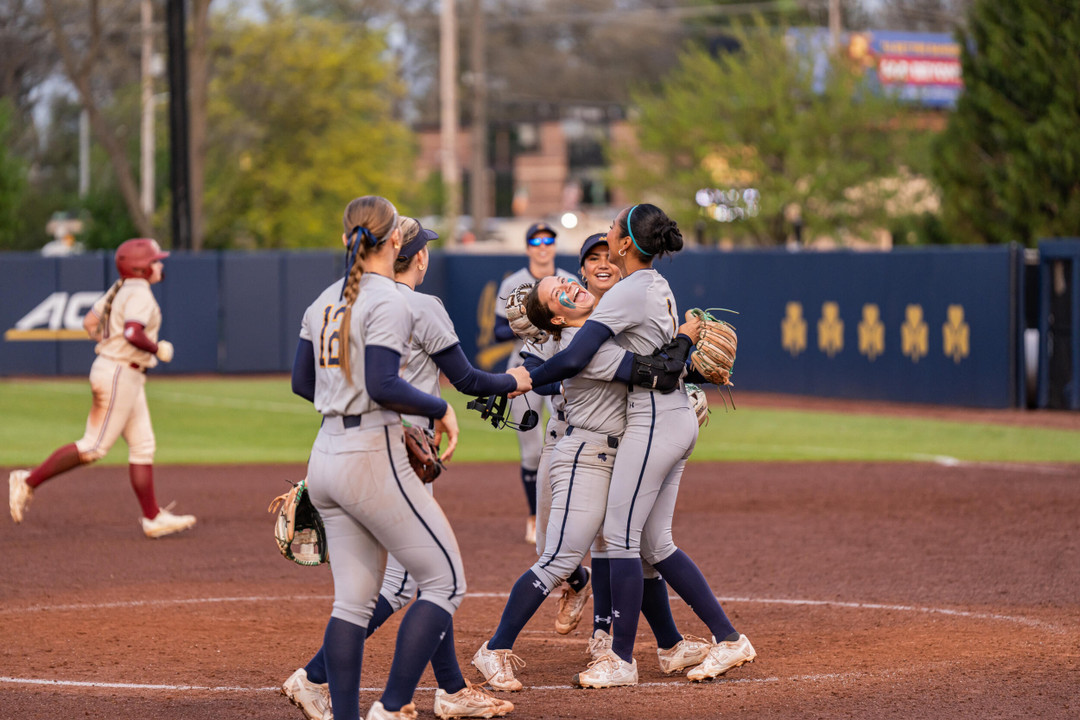 Notre Dame Fighting Irish - Official Athletics Website