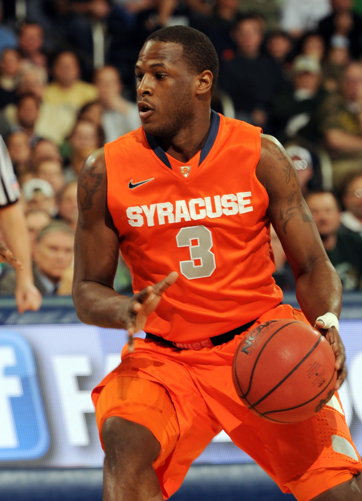 Irish Upset No. 1 Syracuse, 67-58 (AP)