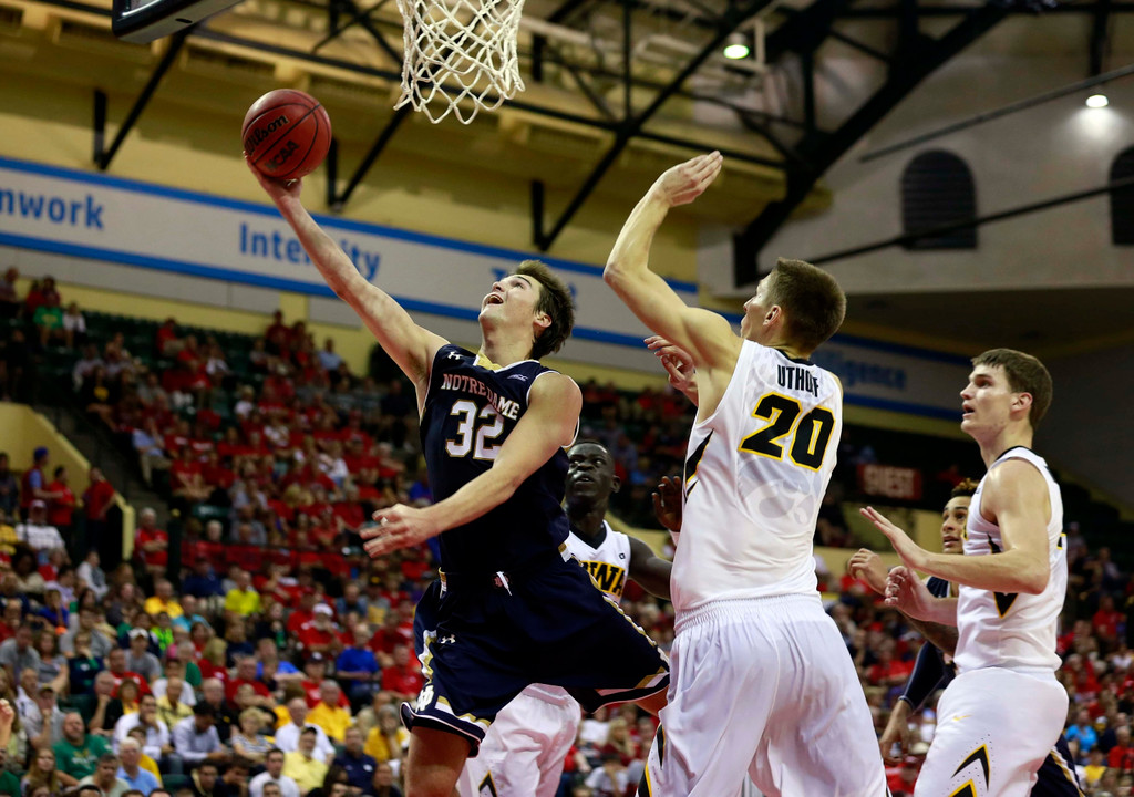 Notre Dame vs. Iowa, 68-62