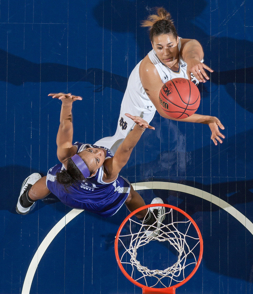 Women's Basketball vs. Holy Cross
