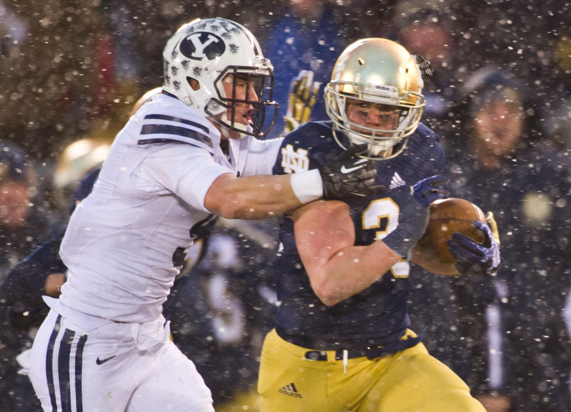 Rees and McDaniel Lead Irish to 23-13 Victory Over BYU Running back Cam McDaniel rushed for a career-high of 117 yards against BYU on Saturday.