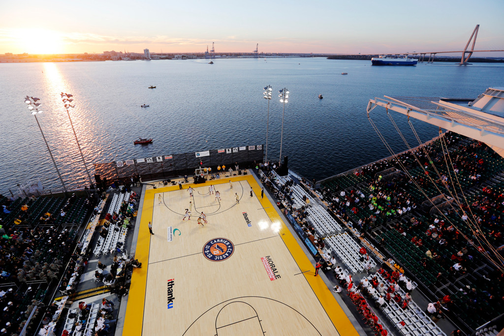 Achonwa Leads #7/6 Notre Dame Past #19/21 Ohio State, 57-51 (AP)