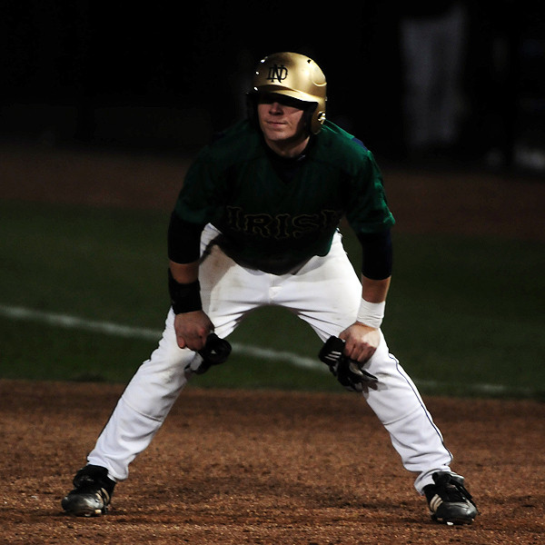 Irish Baseball Splits Doubleheader Against Michigan