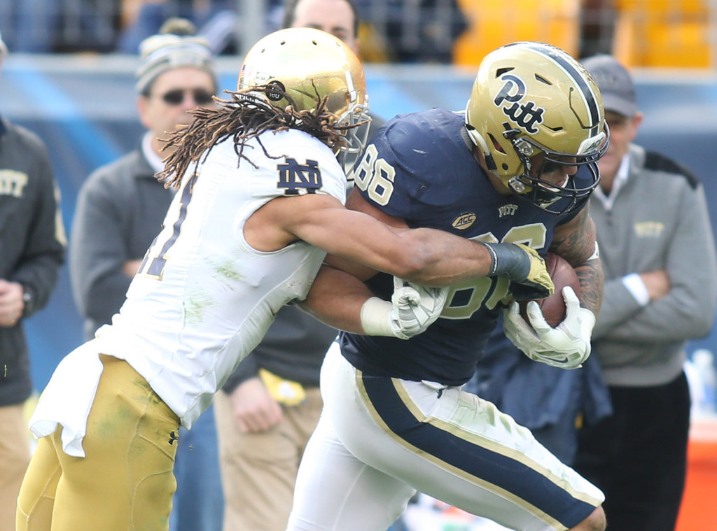 Notre Dame 42, Pittsburgh 30