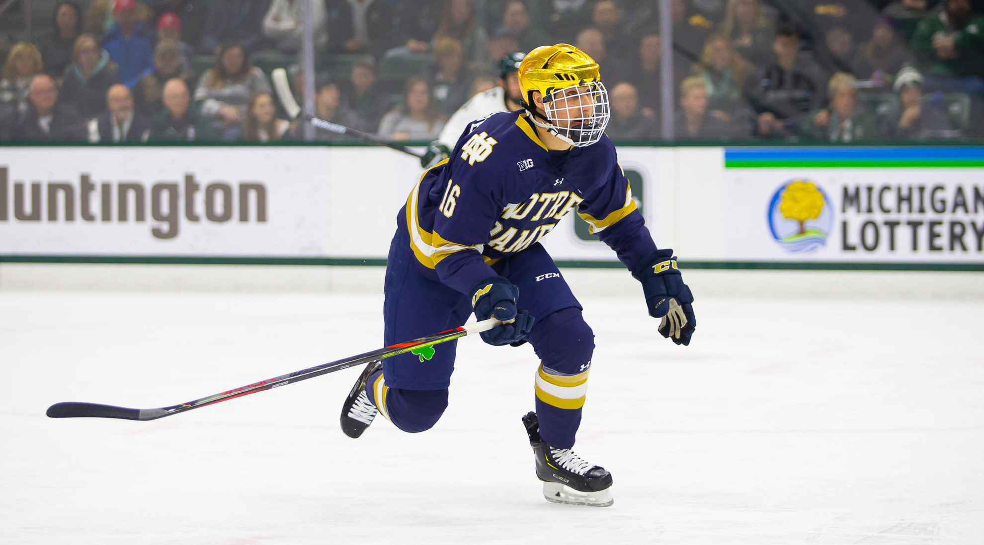 #15 Irish Skate Past #19 Broncos, 4-1 #15 Irish Skate Past #19 Broncos, 4-1