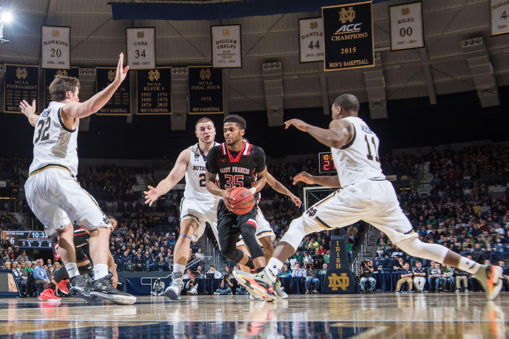 Notre Dame 87, St. Francis 56