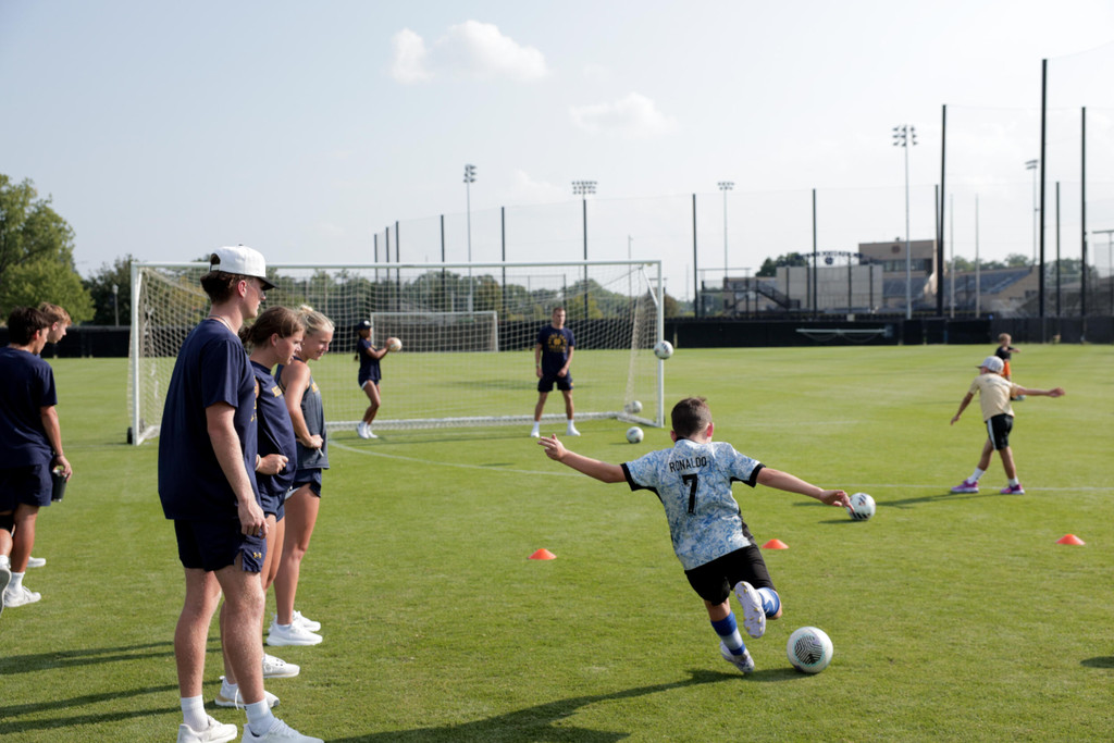 Notre Dame Fighting Irish - Official Athletics Website