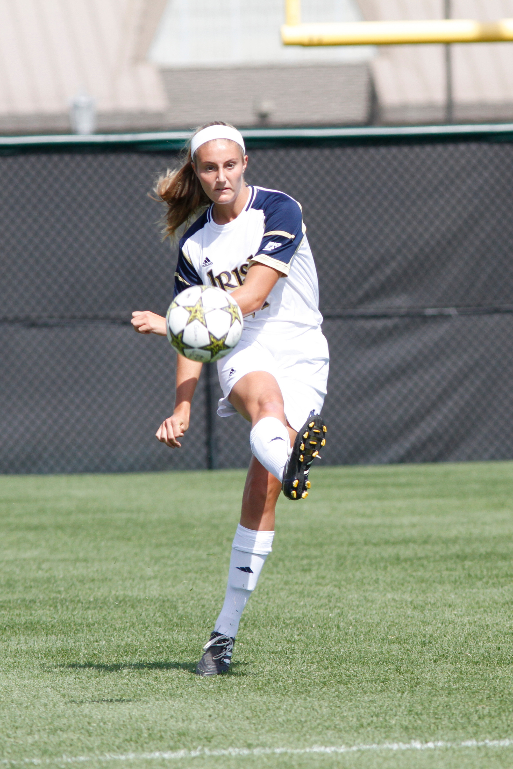 #RV/23 Irish Visit #7/4 Florida State Friday In NCAA Quarterfinals Sophomore defender Brittany Von Rueden set up Morgan Andrews' match-winning goal on Sunday at #1 North Carolina and now has 10 assists in her young college career, including nine in the past 18 matches.