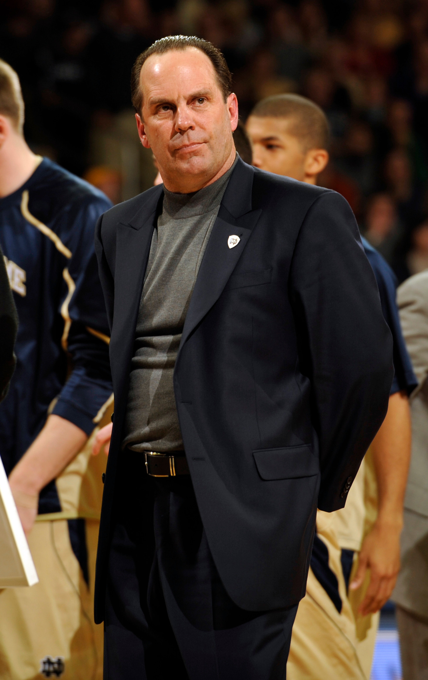 Blue-Gold Days Feature Coach Brey At Meijer On Friday Marquette Notre Dame Basketball