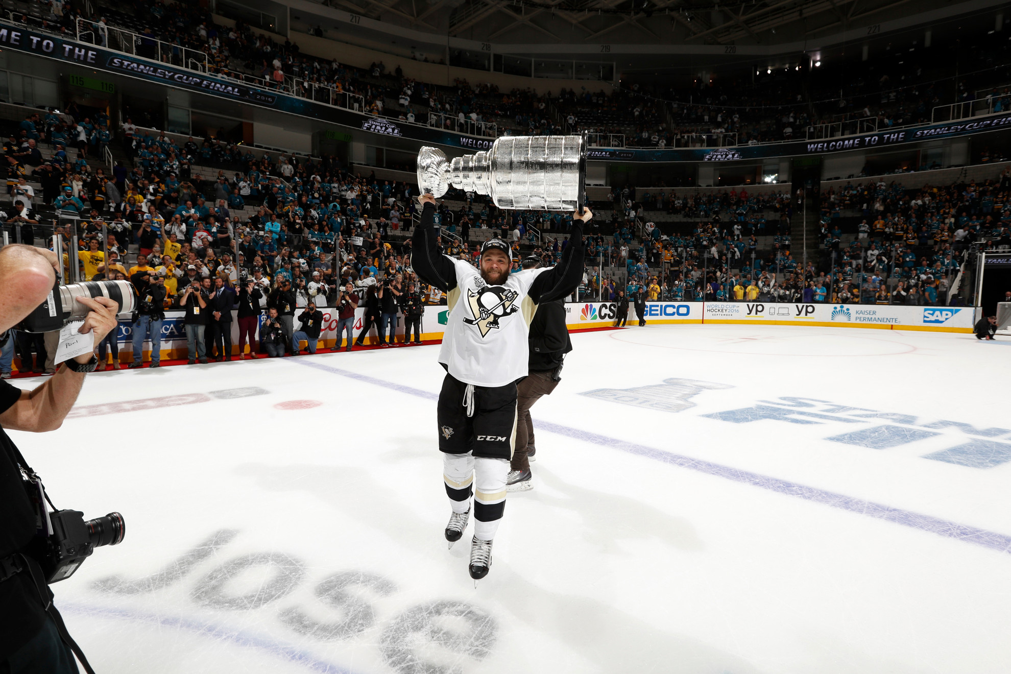 Cole, Rust Shine on Biggest Hockey Stage Cole, Rust Shine on Biggest Hockey Stage