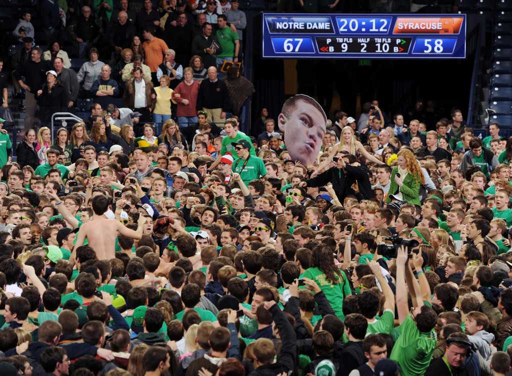 Irish Upset No. 1 Syracuse, 67-58 (AP)