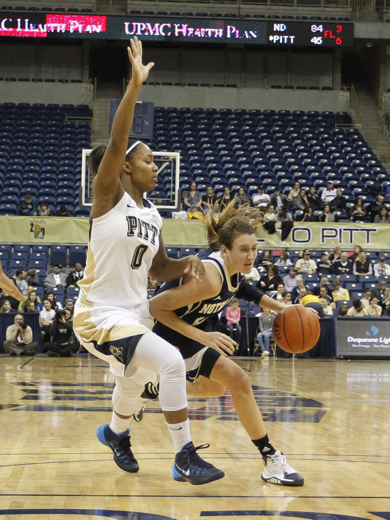 A Season In Photos: 2013-14 Notre Dame Women's Basketball