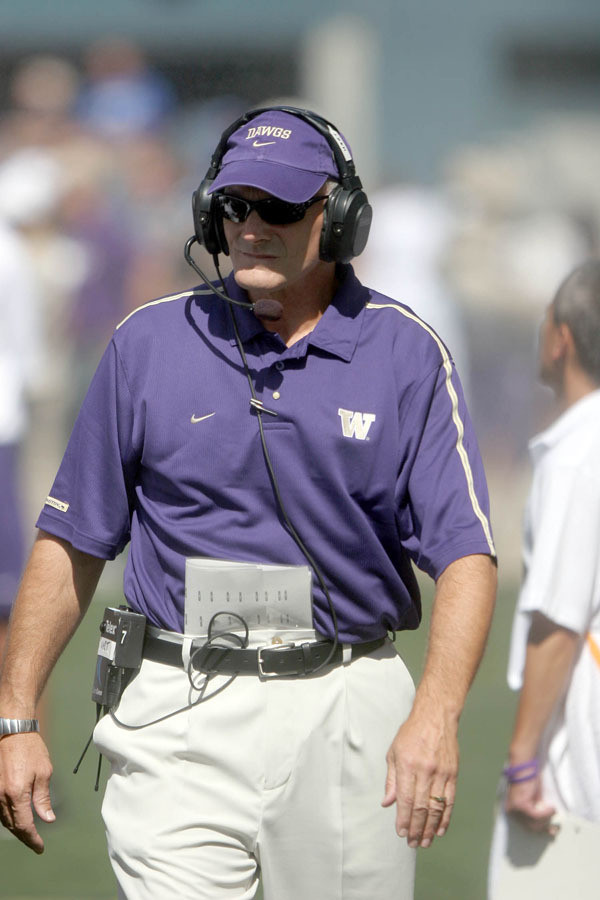 Randy Hart Named Notre Dame Defensive Line Coach Randy Hart was named Irish defensive line coach on Saturday, Feb. 21.