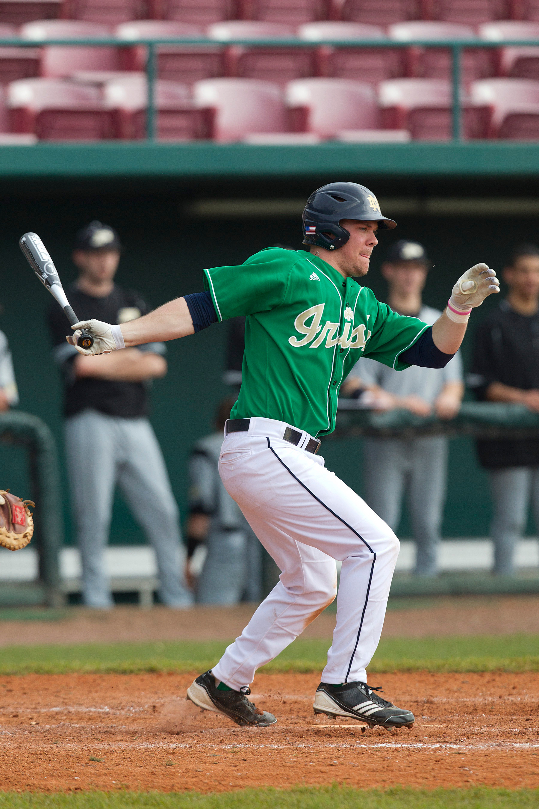 Irish Sweep Away Pittsburgh In BIG EAST Weekend Opener, 7-5 Purdue vs Michigan