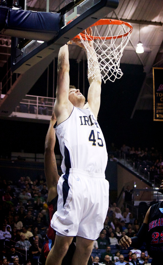 Mens Basketball vs Delaware State 11/18