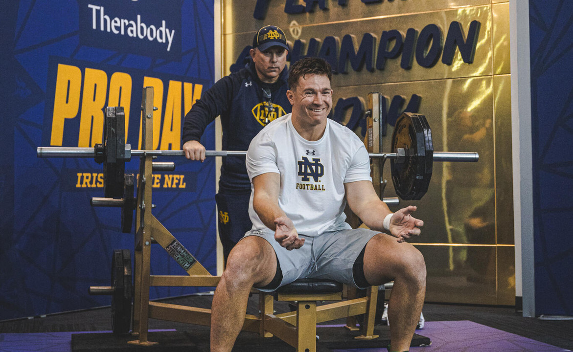 Notre Dame Fighting Irish - Official Athletics Website