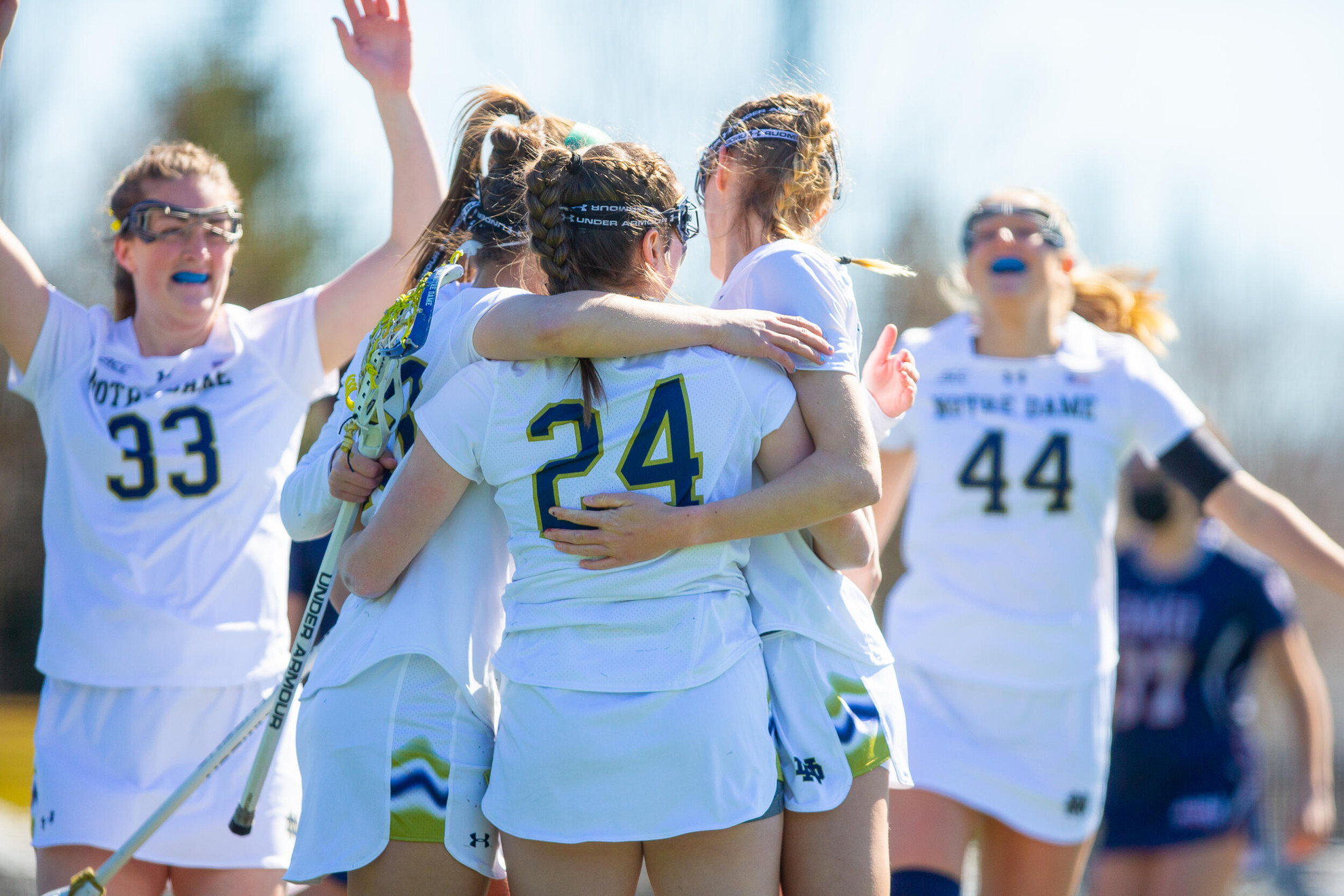 #4 Irish Surge Past Liberty, 19-5 #4 Irish Surge Past Liberty, 19-5