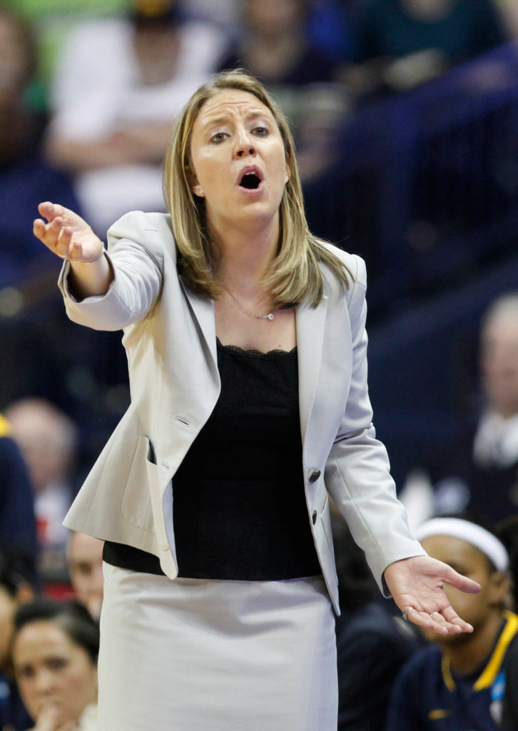 Sweet Sixteen Bound; Top-Seeded Irish Beat Cal 73-62 (AP)