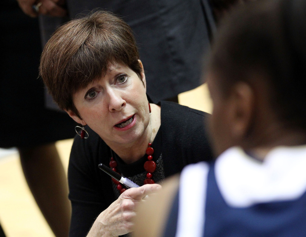 No. 2 Notre Dame Clinches Share of BIG EAST Title With 92-57 Win At Providence (AP)