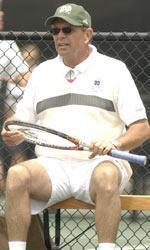 Bob Bayliss Honored By U.S. Naval Academy Bob Bayliss left Navy in 1984 with a perfect 19-0 record vs. Army, standing as the only Mids coach in any sport to be undefeated against the Black Knights.