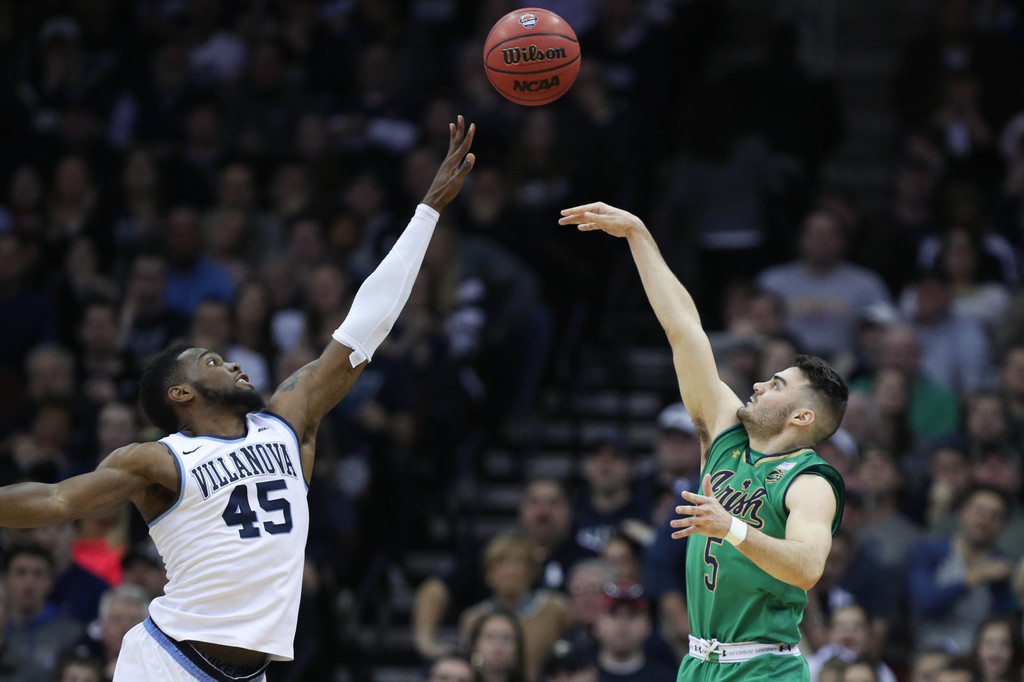 No. 1 Villanova 74, No. 23 Notre Dame 66