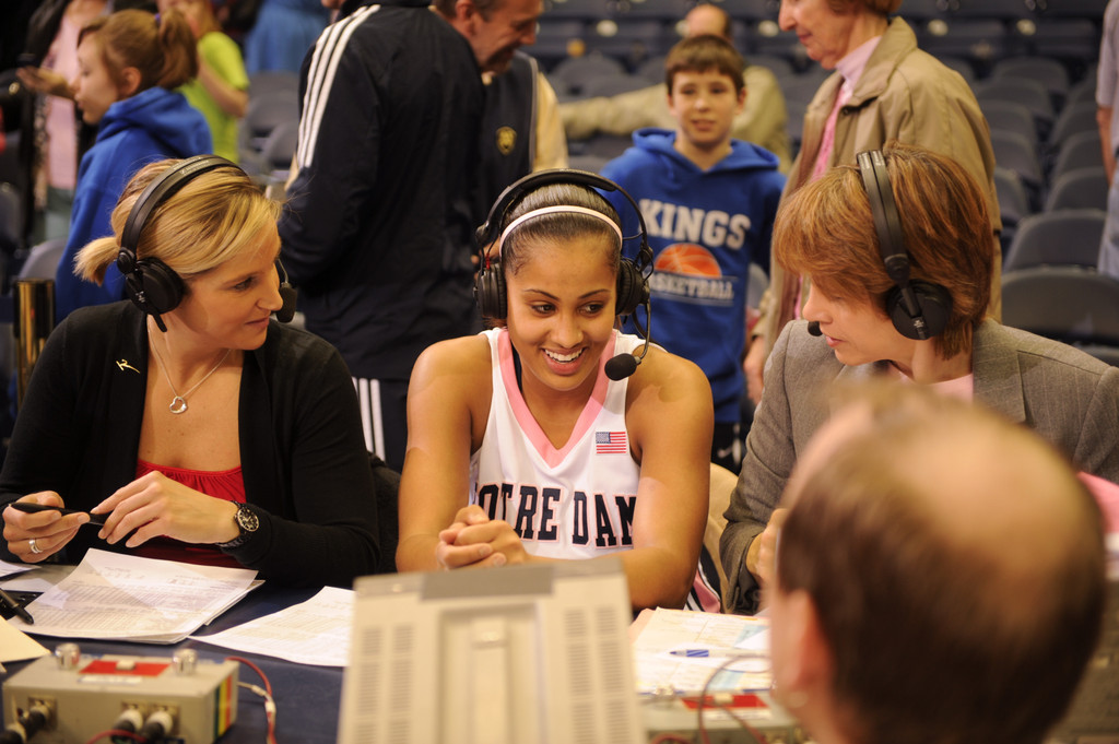A Season In Photos: 2013-14 Notre Dame Women's Basketball
