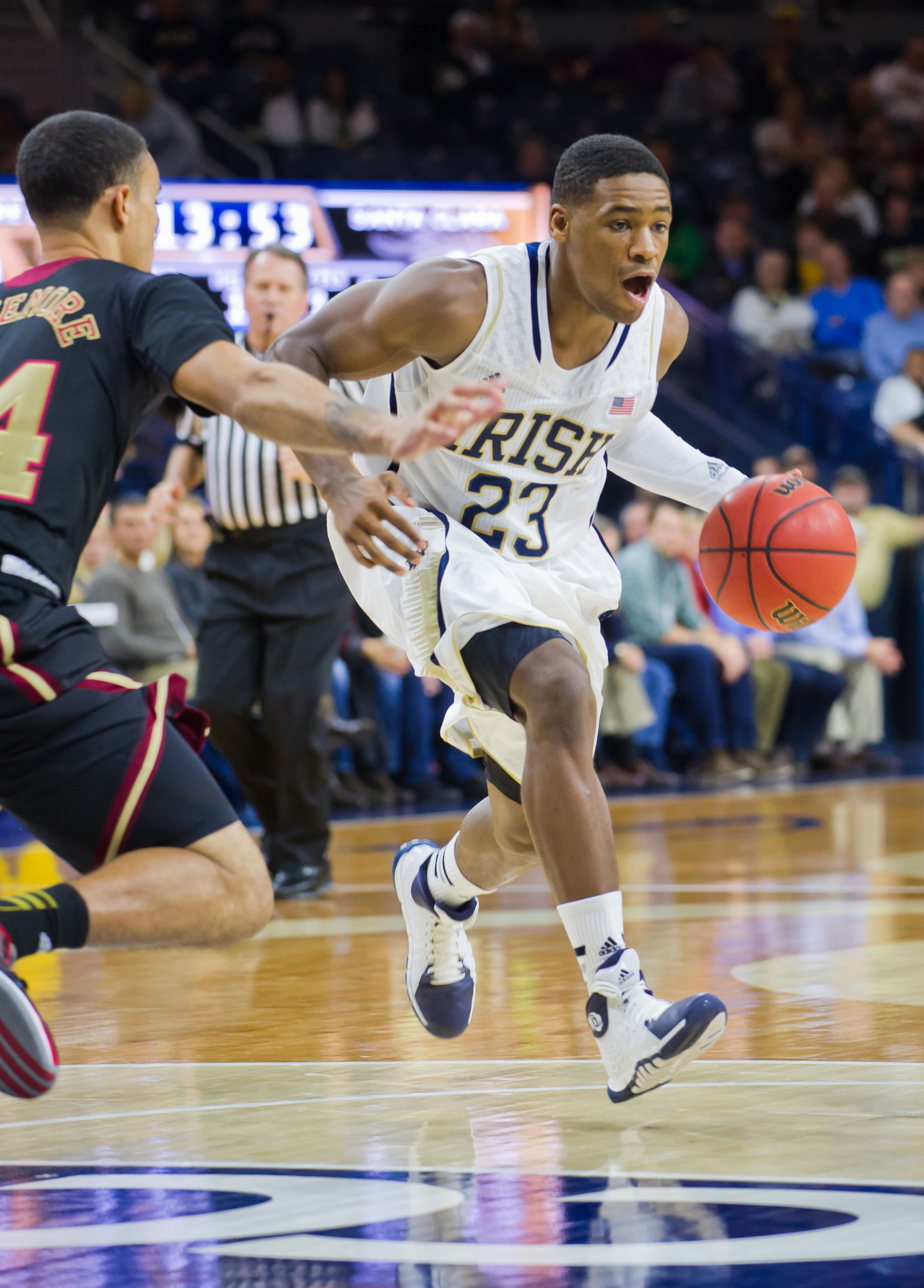 Fighting Irish To Face Army In Quick Turnaround Freshman guard Demetrius Jackson reached double-figures for the first time this season with a 13-point effort on Friday against Santa Clara.