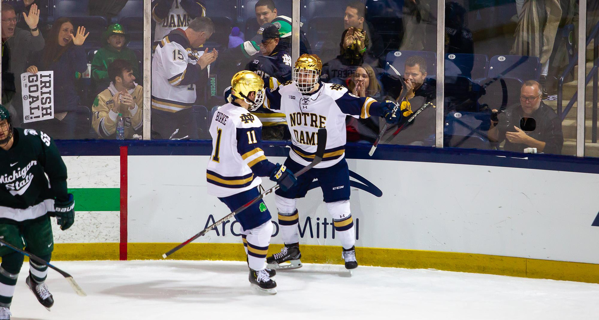 #15/16 Irish Sweep Spartans, Advance To B1G Semifinals Celly MSU QF Game 2