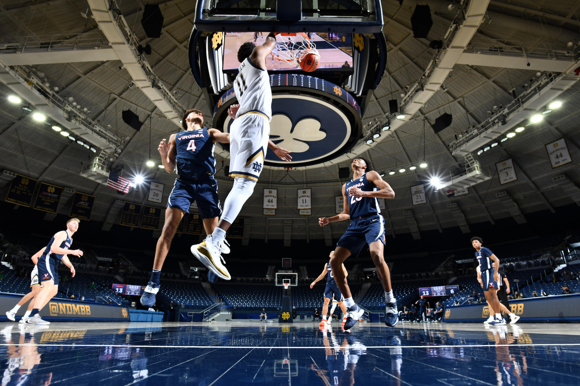 Irish Back Home To Battle Yellow Jackets Irish Back Home To Battle Yellow Jackets
