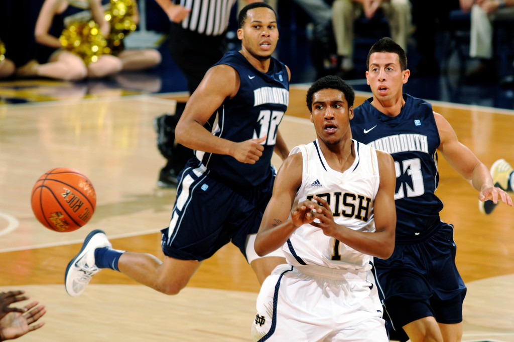 No. 20 Irish Roll Past Monmouth, 84-57 (AP)