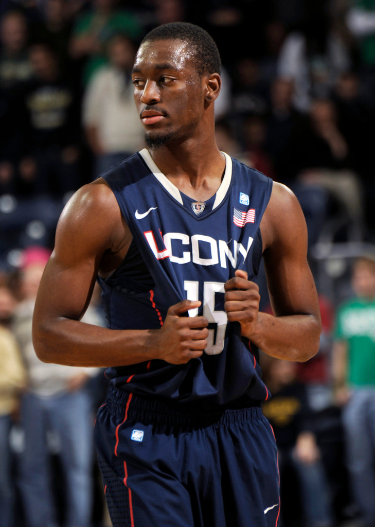 No. 14 Irish Topple No. 8 Connecticut In 73-70 Thriller (AP)