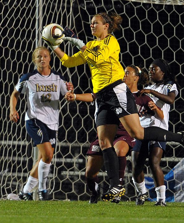 Senior goalkeeper Nikki Weiss recorded a (then) career-high six saves in last year's NCAA College Cup semifinal match against North Carolina in College Station, Texas.
