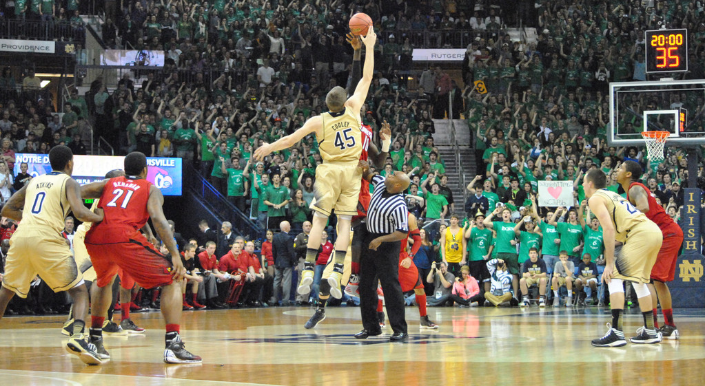 Men's Basketball vs. Louisville