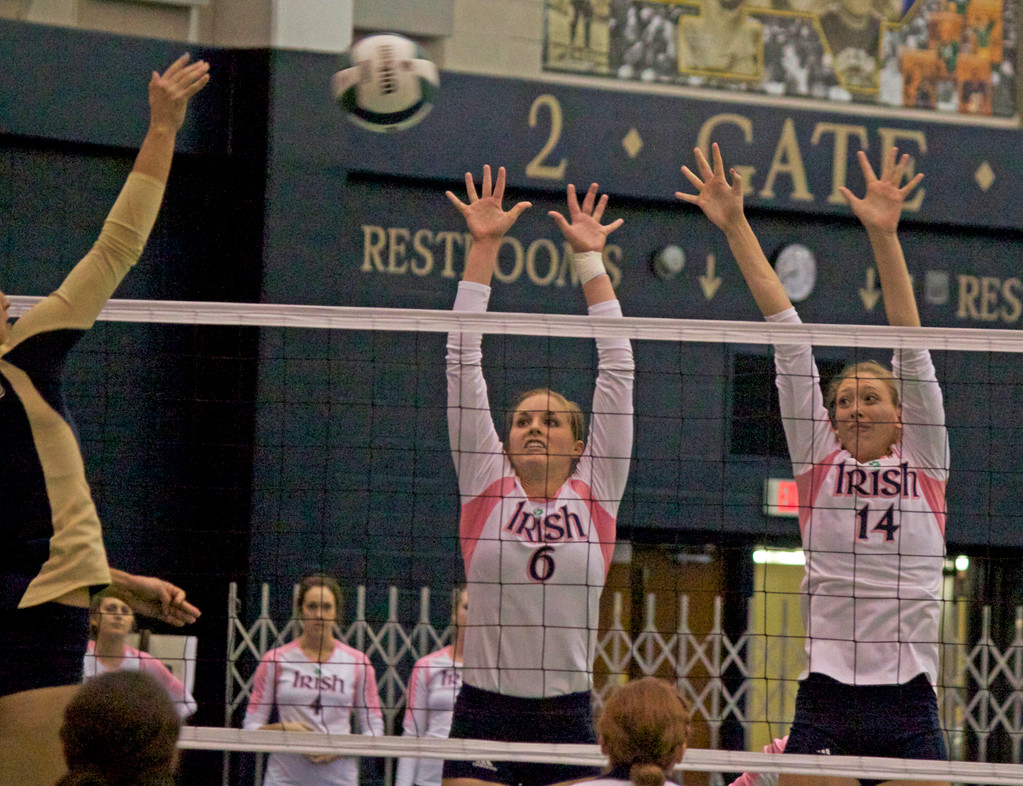 10/26 Volleyball vs Pittsburgh