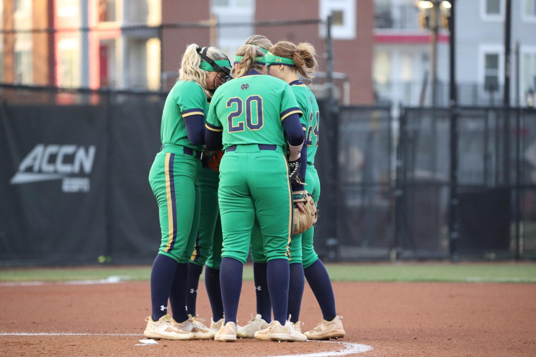 Notre Dame Fighting Irish - Official Athletics Website