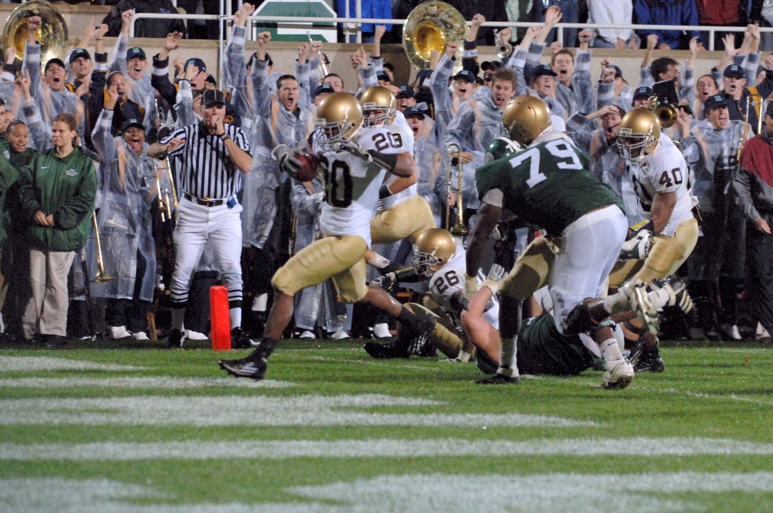 Terrail Lambert crosses the goal line to complete his 27-yard interception return and score the winning touchdown in Notre Dame's 40-37 comeback victory.
