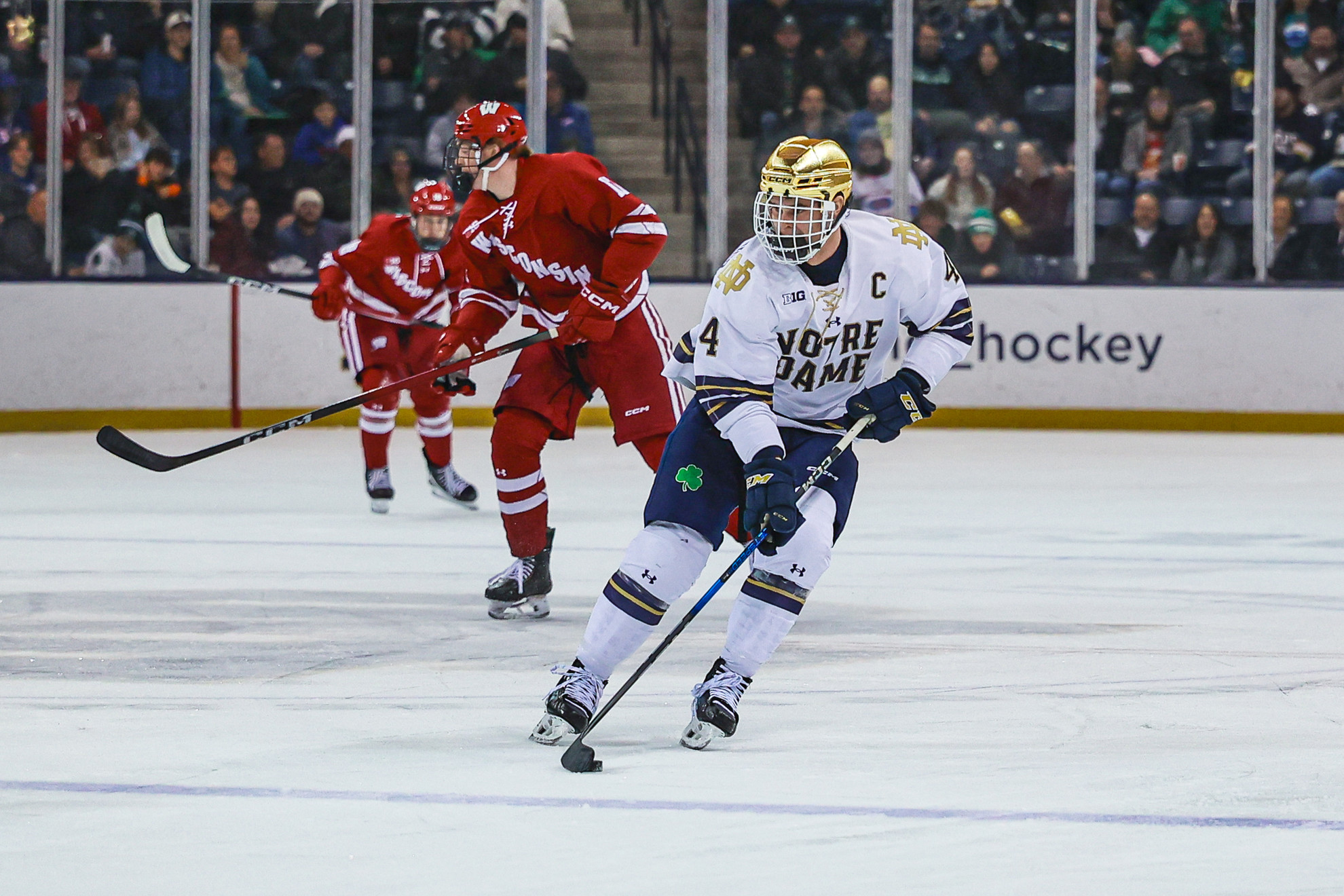 Irish Primed For Showdown With #13/11 Badgers Irish Primed For Showdown With #13/11 Badgers