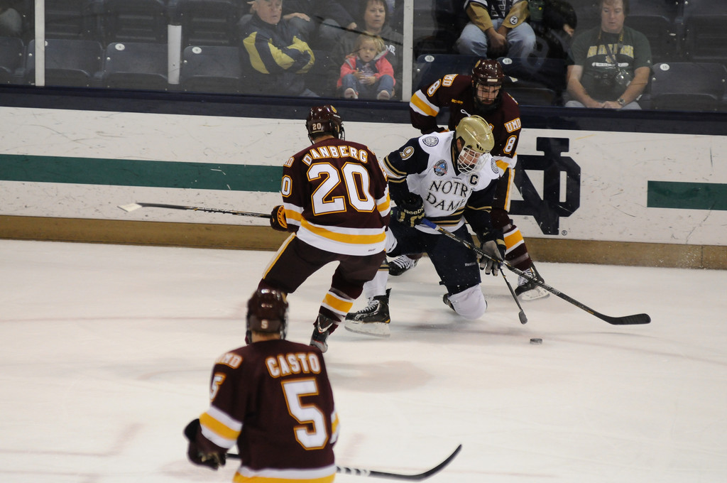 Notre Dame Men's Hockey vs Minnesota Duluth on 10-18-2012