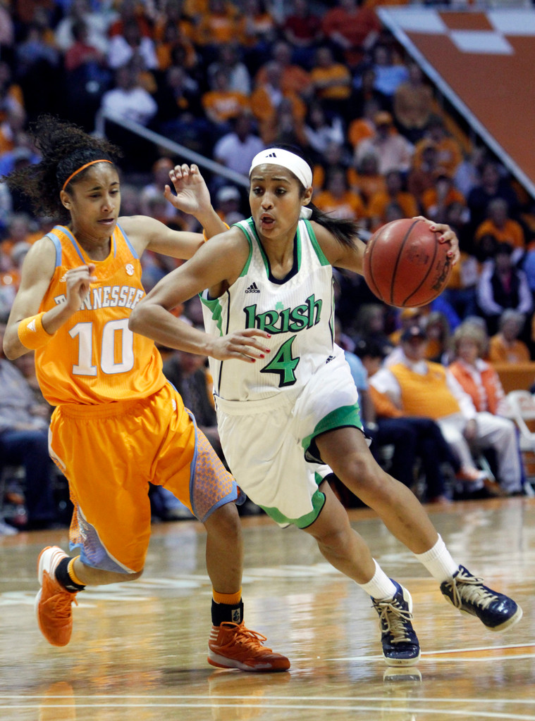#2/3 Irish Pick Up 77-67 Win At #9 Tennessee (AP)