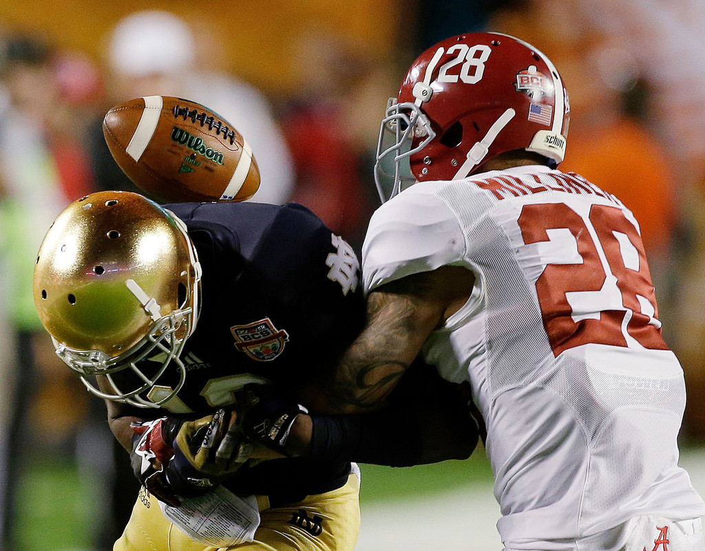 Irish Title Hopes Halted By Crimson Tide, 42-14 (AP)