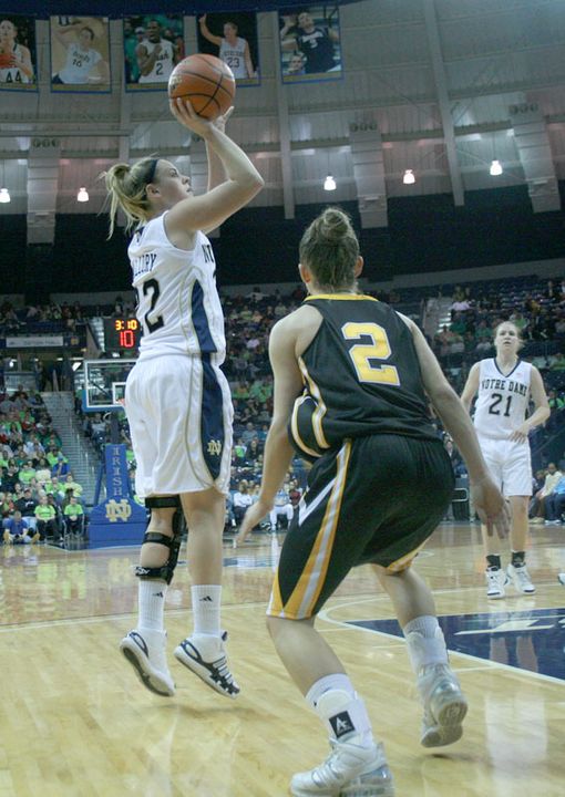 Junior guard Brittany Mallory came off the bench to score a career-high 22 points in just 20 minutes, fueling #3/4 Notre Dame's 88-47 win over Valparaiso on Saturday afternoon at Purcell Pavilion.